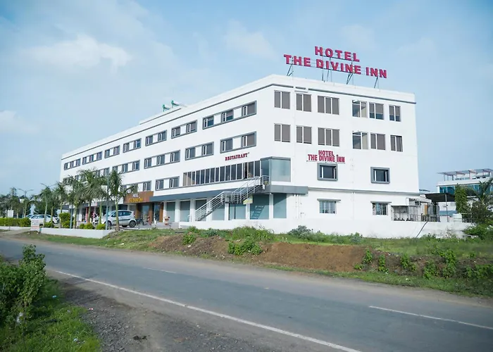 Hotel The Divine Inn