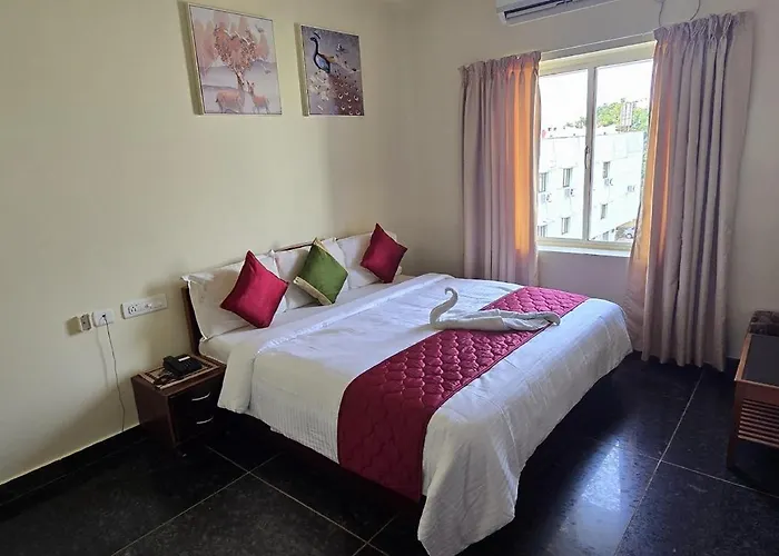 Hotel Knr Grand