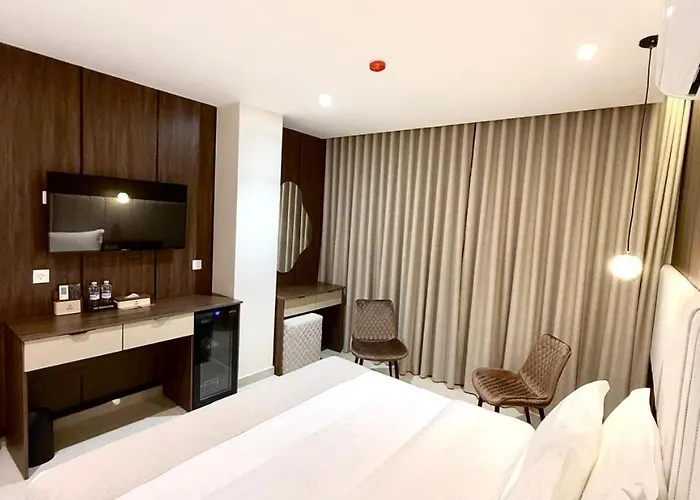 Al Hyatt Relax Hotel