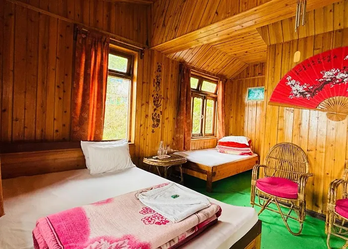 Red Panda Ecohut