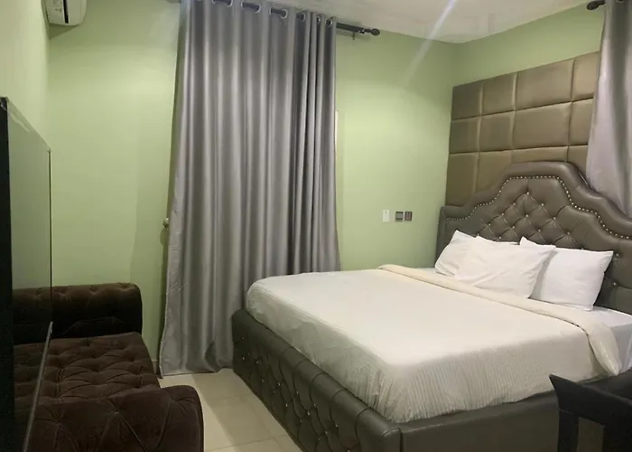 Nestvier Hotel
