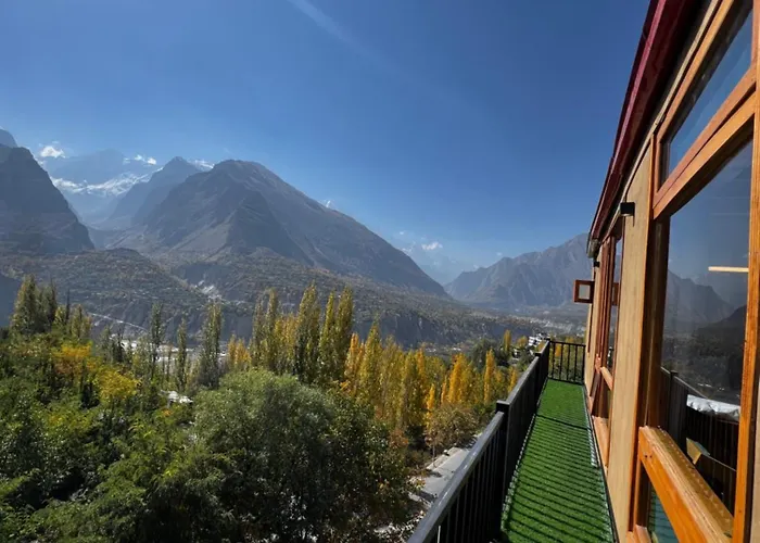 Hotel Hunza Story