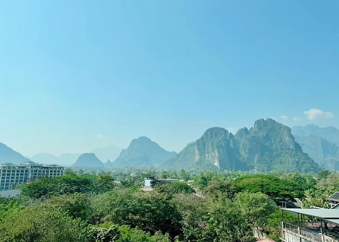 Vangvieng Confetti Garden Hotel