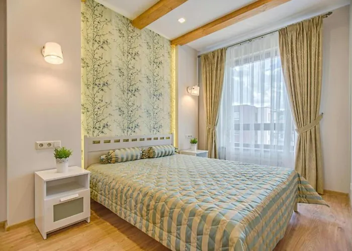 El De Galaxy Hotel Delhi Near Igi Airport