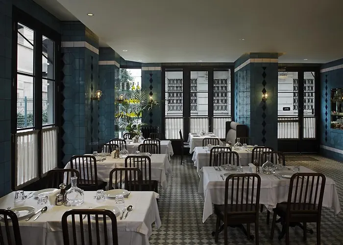 4 star hotel: Karakoy Rooms