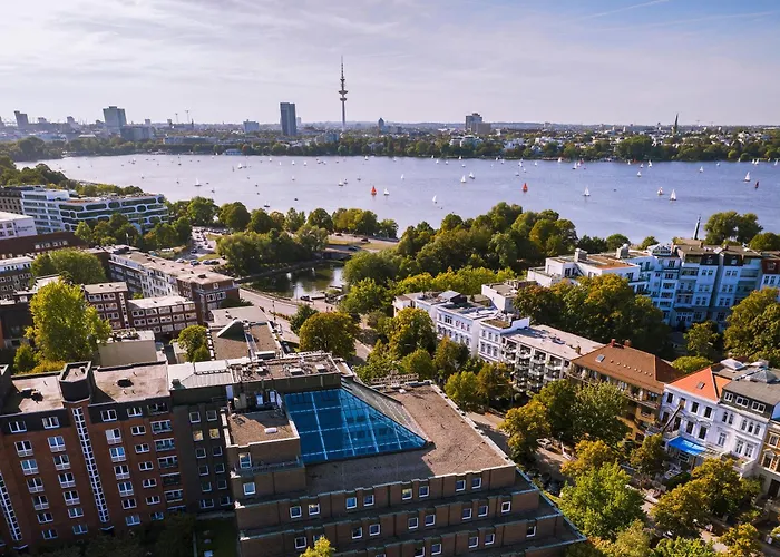 4 star hotel: Crowne Plaza Hamburg-City Alster By Ihg