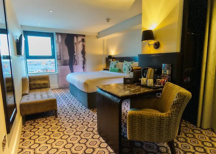 The Vincent Hotel