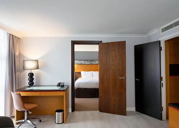  Hilton London Kensington