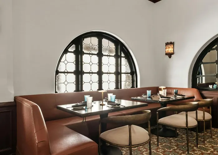 The St. Anthony, A Luxury Collection Hotel, San Antonio