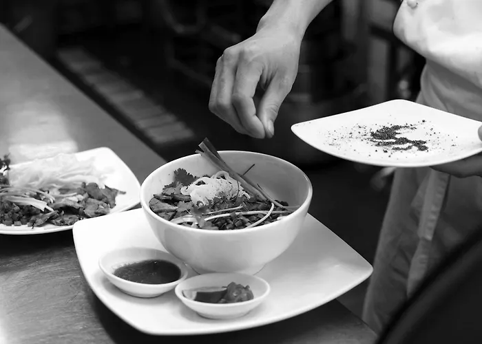 Mercure Hanoi La Gare Hotel