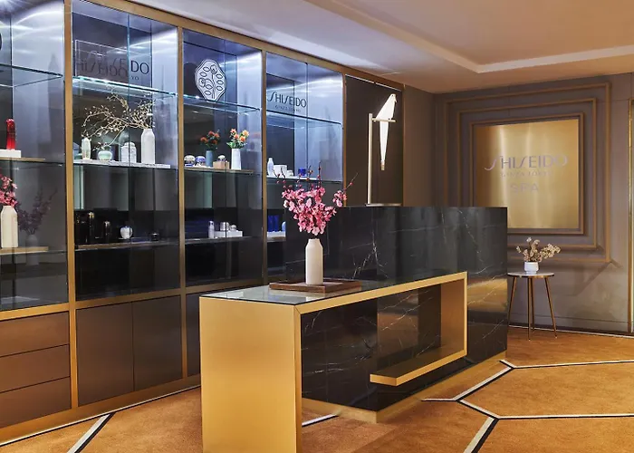 Family Hotel: Hotel Barriere Le Westminster