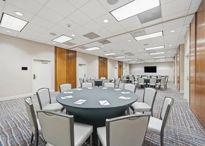 Family Hotel: Hilton College Station & Conference Center