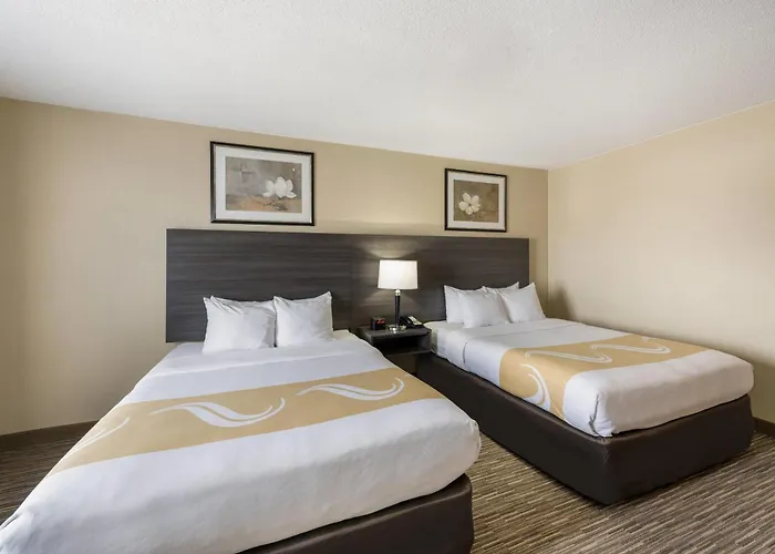 Quality Inn & Suites Fishkill South Near I-84