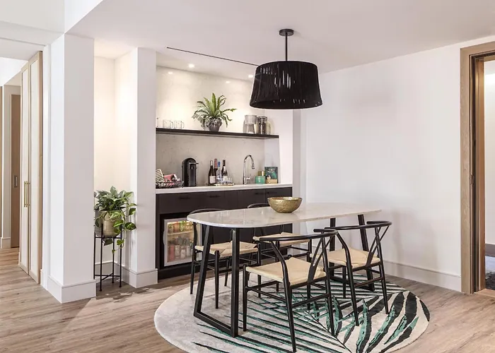 Pet Friendly hotel: The Ray Hotel Delray Beach, Curio Collection By Hilton