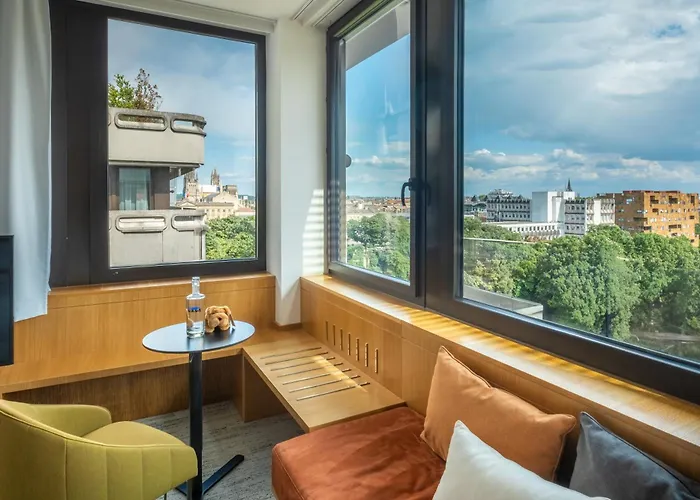 Firstname Bordeaux, Part Of Jdv By Hyatt