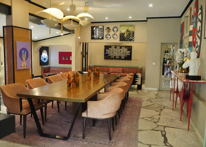 Ambiance Boutique Art Karachi