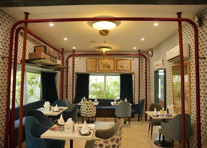 Ambiance Boutique Art Karachi