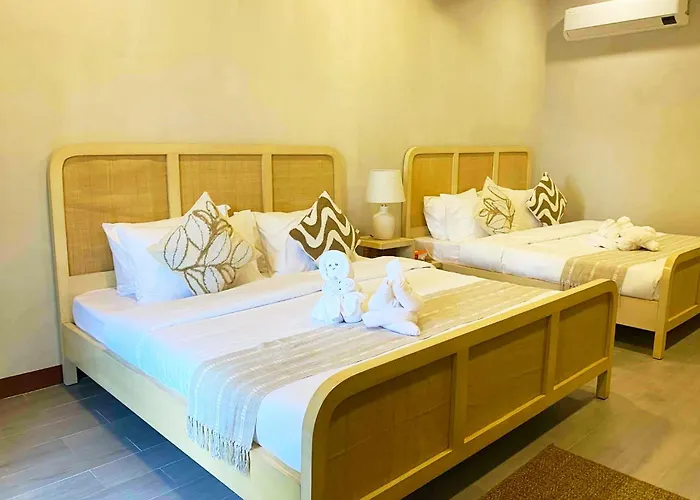 Hotel: The Beach Calatagan Mediterraneo Powered By Cocotel