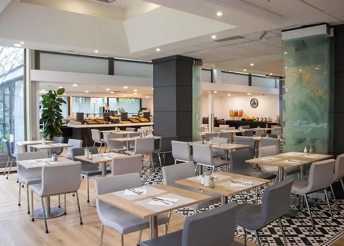 Mercure Paris Centre Tour Eiffel