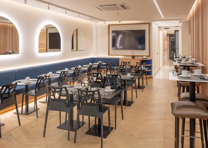 Familiehotel: Hotel 64 Nice