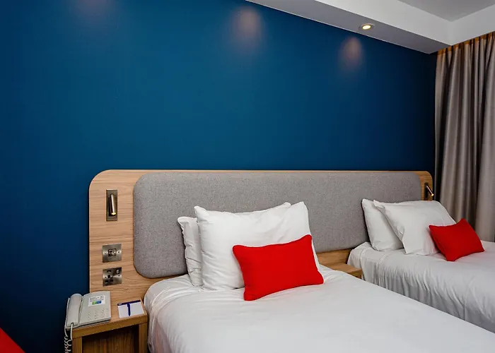 Holiday Inn Express By Ihg