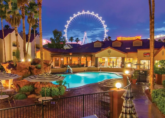 Beach hotel: Holiday Inn Club Vacations At Desert Club Resort