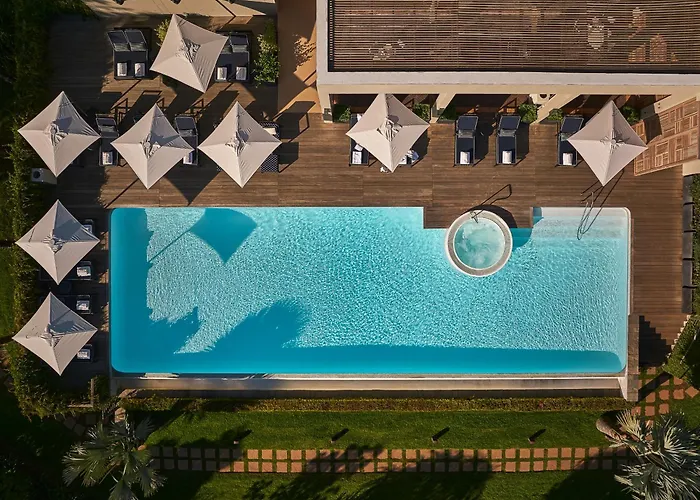 Delaire Graff Lodges And Spa