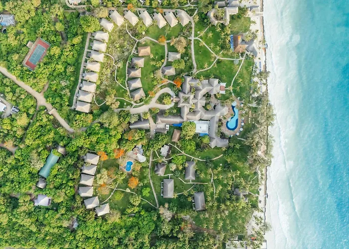 Hotel con Spa Bluebay Beach Resort & Spa