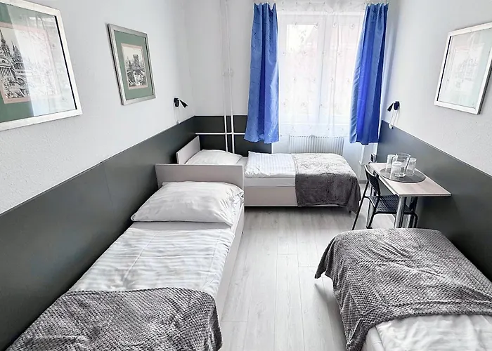 Cheap hotel: Dominik Panzio