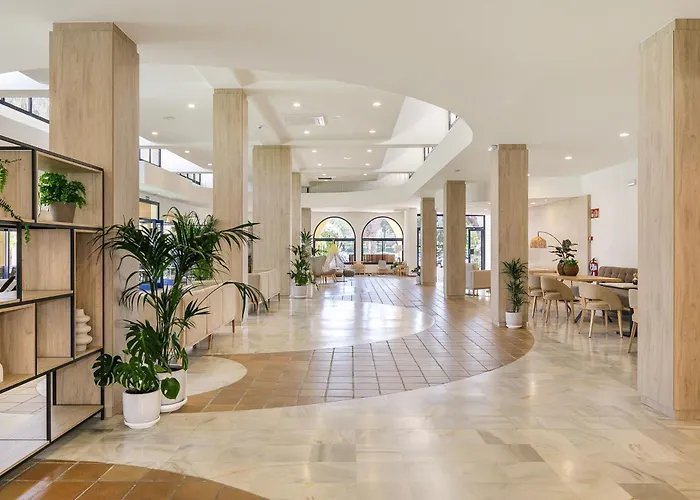 Sol Sancti Petri Aparthotel