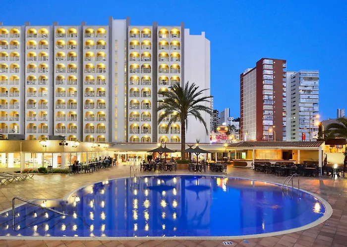 Cheap hotel: Sol Pelicanos Ocas