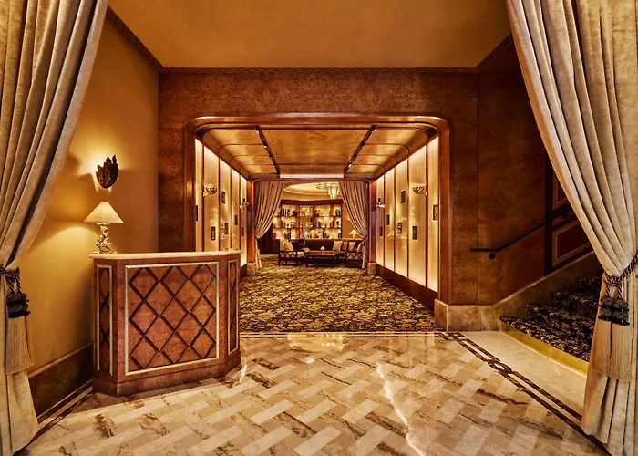 Hôtel Barrière Fouquet's Paris