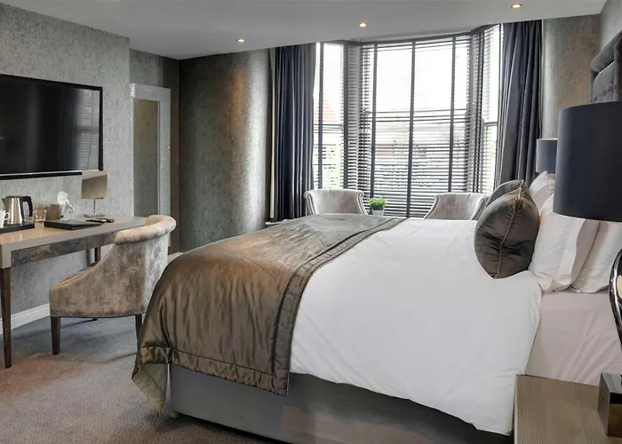 The Bold Hotel; BW Signature Collection