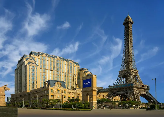 The Parisian Macao
