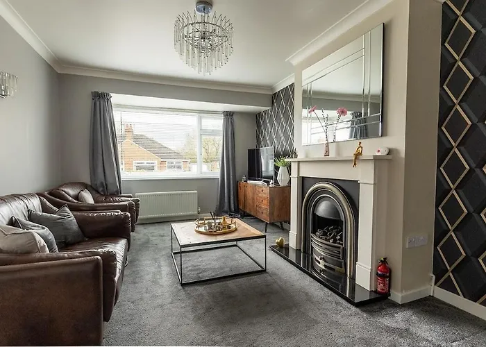 Woodfield Road - Two Bed In Harrogate With Cosy Living Room Fire.