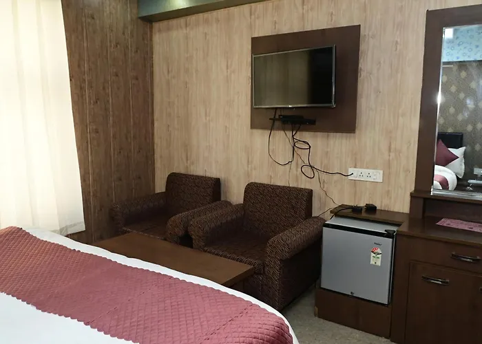 Hotel Meenakshi Garden