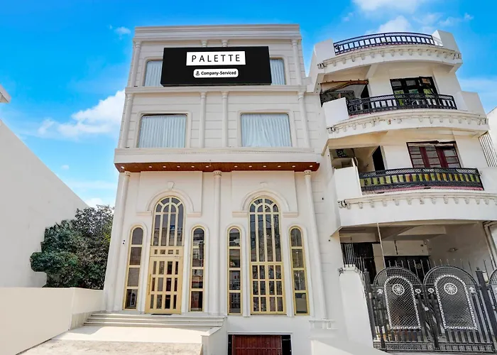 Palette Hotel And Resorts Patrakar Colony Formerly Shree Maruti Tower