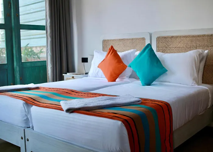 Hotel Catamaran Bay By Ayur Ayur