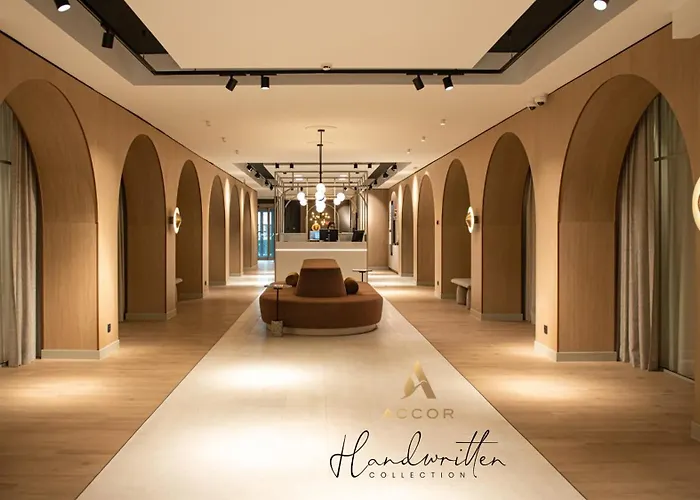 Blooma Hotel Liege Centre - Handwritten Collection