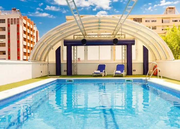 Family Hotel: Vertice Sevilla