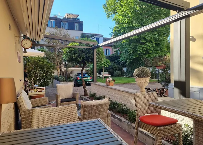 Hôtel bon marché: Hotel Charly