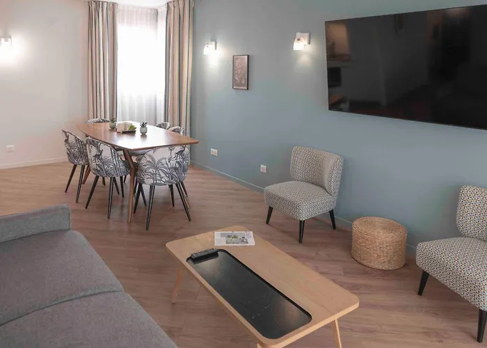 Hotel Jules Verne