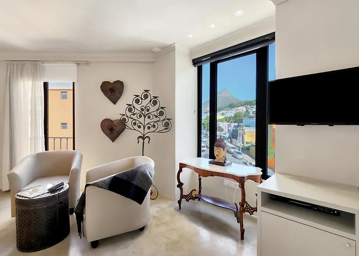 Rouge On Rose Boutique Hotel