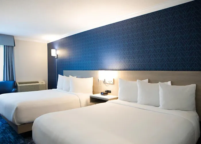 Cheap hotels Fredericton Inn