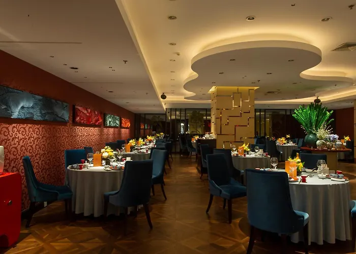 Family Hotel: Howard Johnson Paragon Hotel Beijing