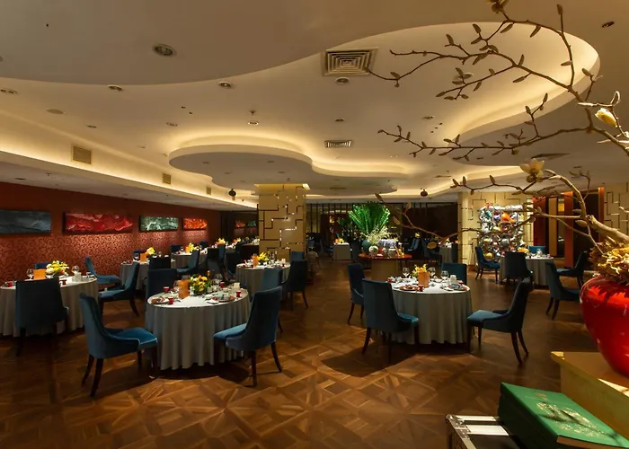 Family Hotel: Howard Johnson Paragon Hotel Beijing