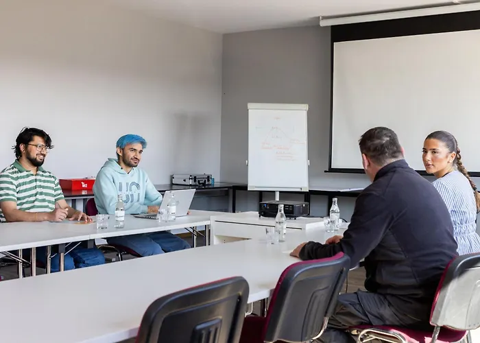 Resort: Meininger Hotel Berlin Airport