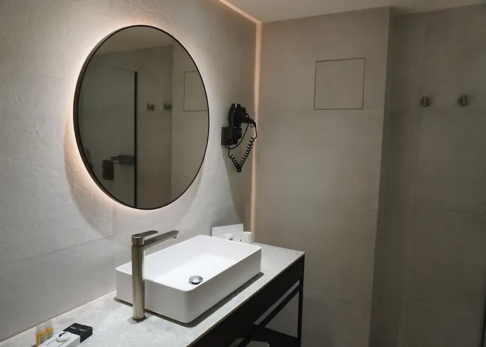 Hotel Brisamar Suites