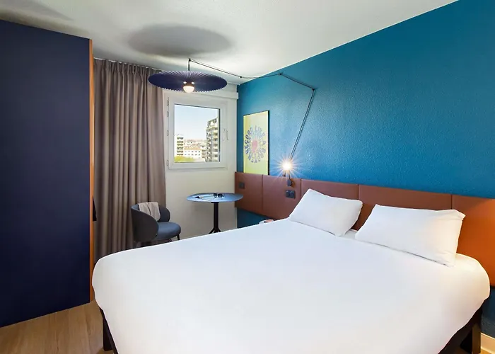 Ibis Marseille Timone