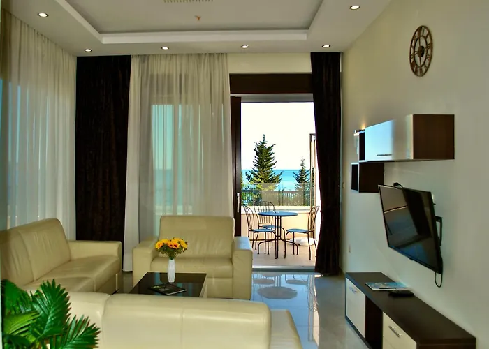 My Aparthotels Shine Residence
